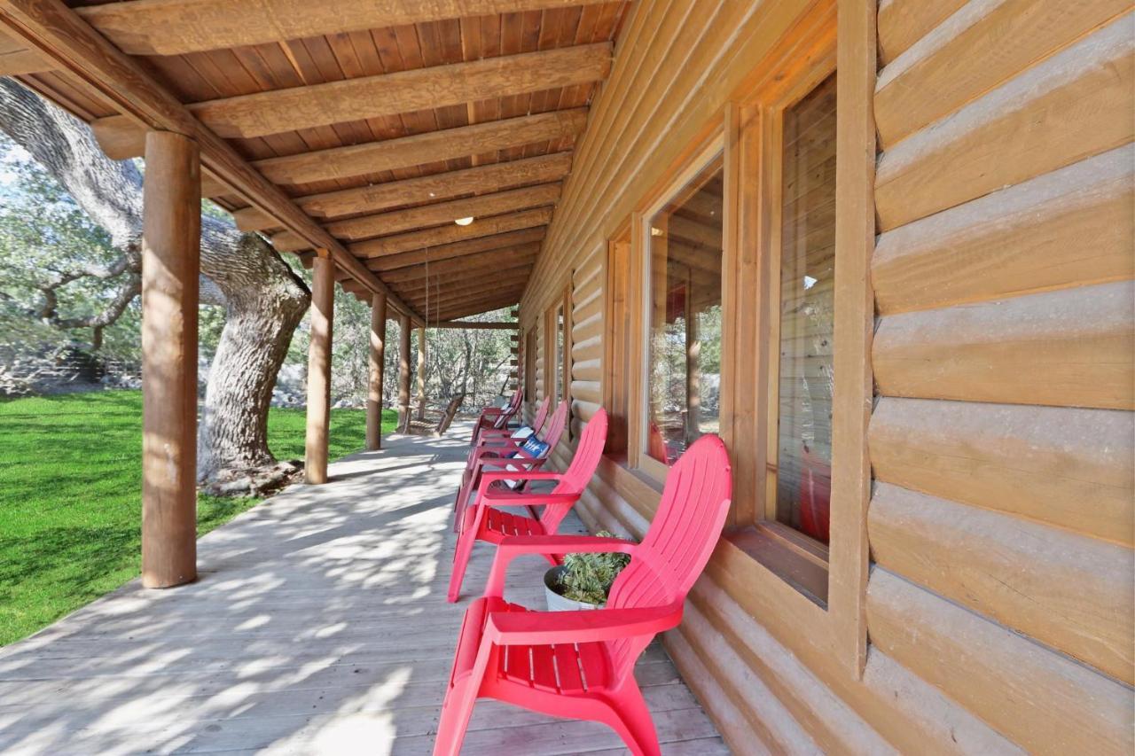 Wimberley Log Cabins Resort And Suites- Unit 3 Zewnętrze zdjęcie