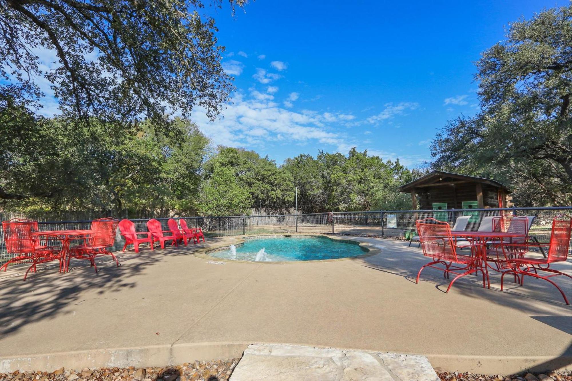 Wimberley Log Cabins Resort And Suites- Unit 3 Zewnętrze zdjęcie